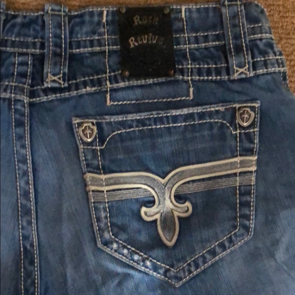 Men’s rock revival jeans